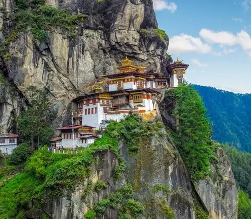 Bhutan Tour Package from Bagdogra
